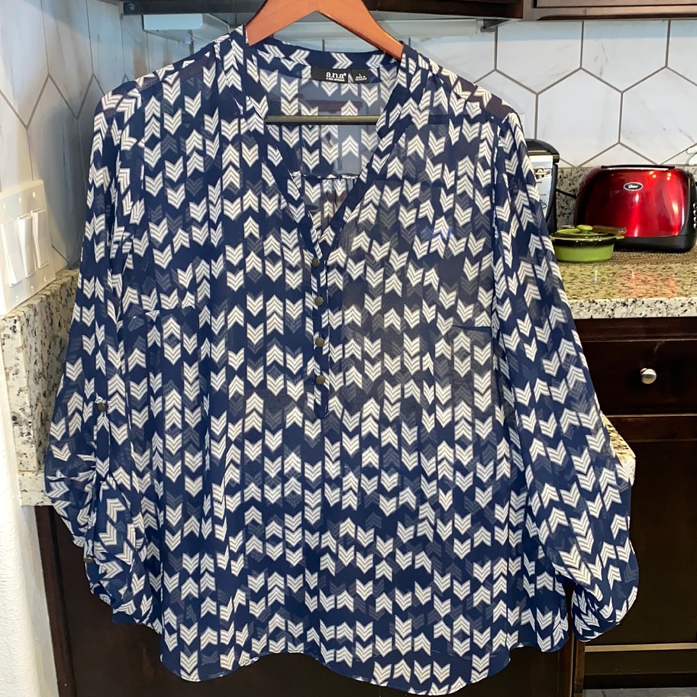 Sheer dressy arrow shirt